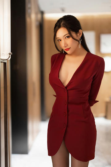 国产亚洲日韩网曝欧美嫩模tv